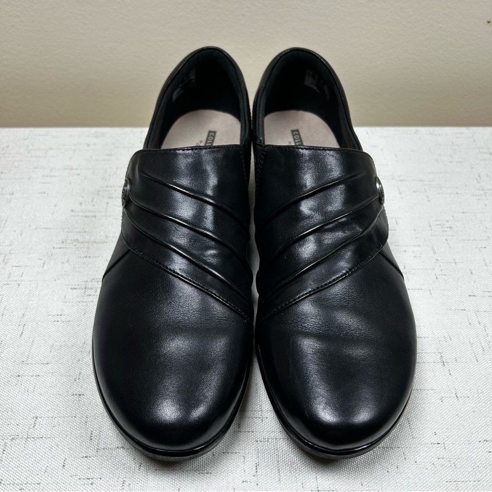 Clarks Collection Black Leather Pleated Slip On Casual Shoes Women's size 9.5 M